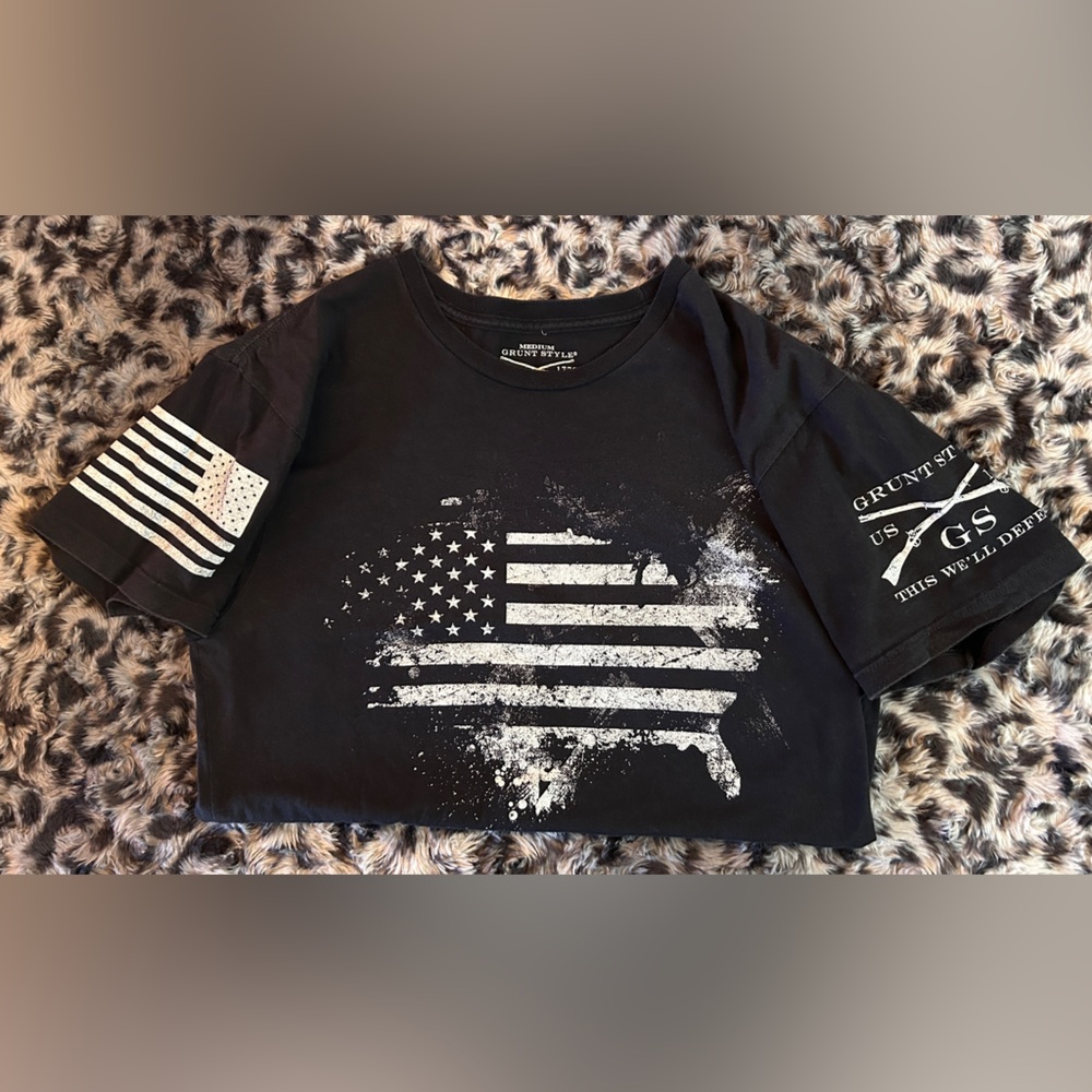 GRUNT STYLE medium T-shirt with distressed flag - Picture 2 of 14